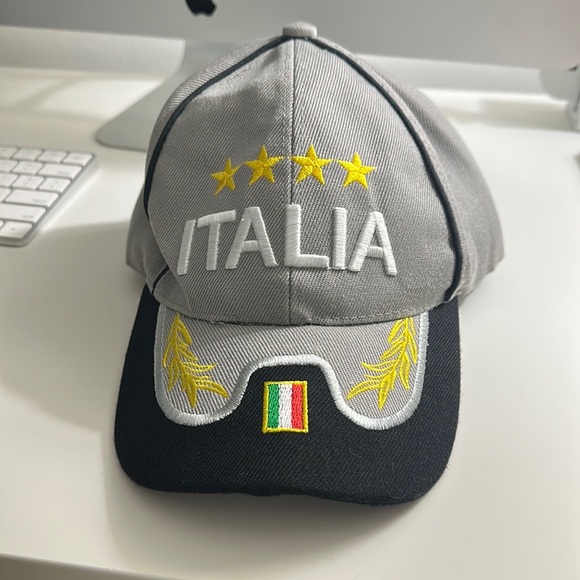 Other - Italia Hat